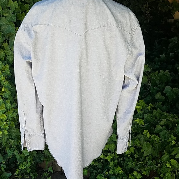 Wrangler 100% Cotton snap button down Sz XL - Picture 2 of 7